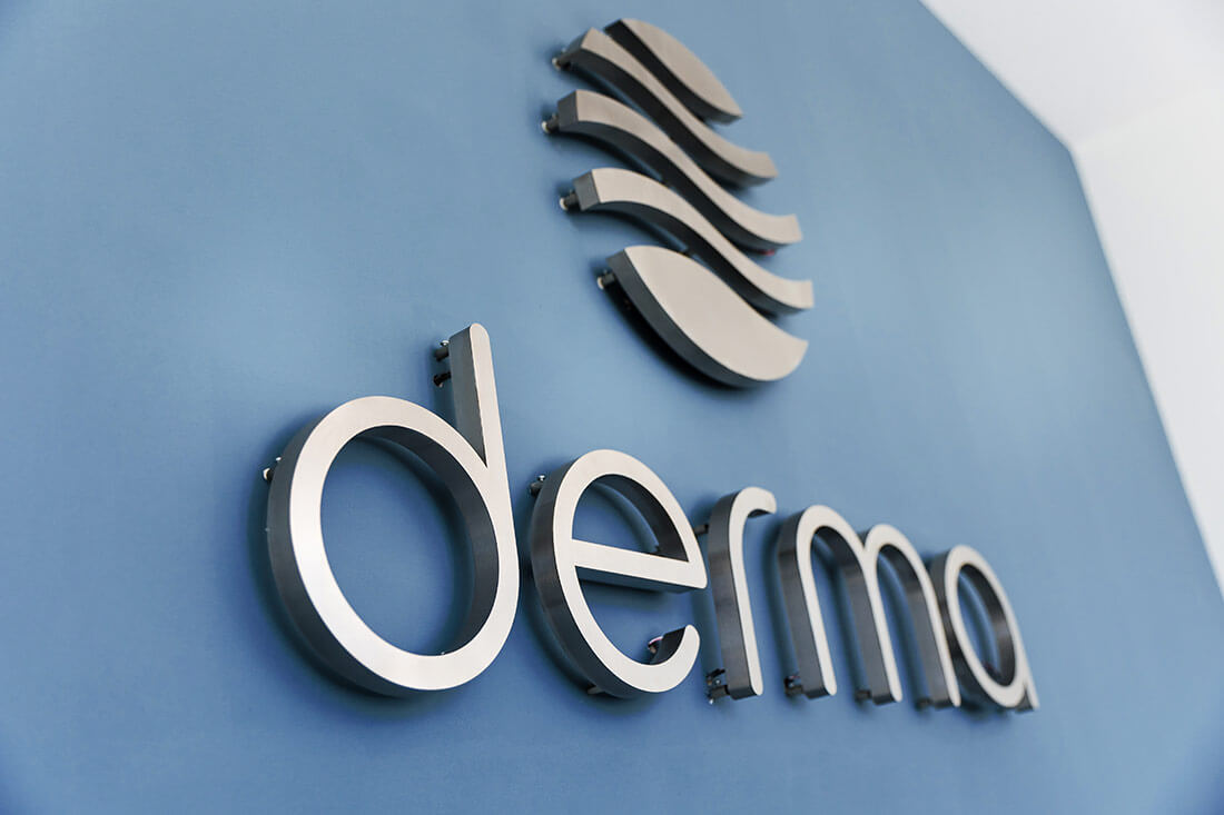 01-derma-clinic-dermatological-services-from-medical-to-cosmetic-treatments (1)